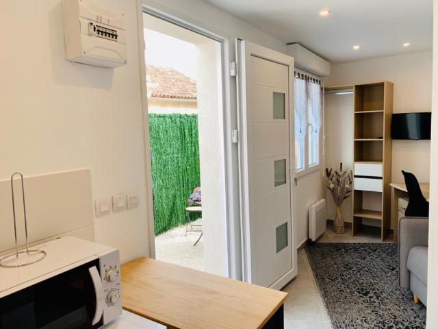 Location studio Marseille 15 - Photo 4