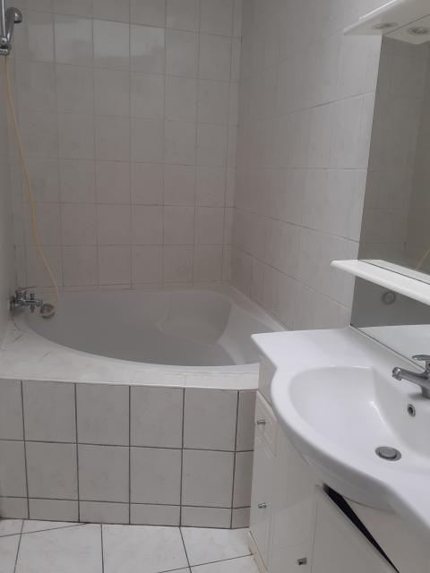 Location maison F4 Lille - Photo 4