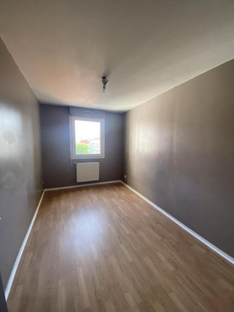 Location appartement T4 Villeurbanne - Photo 6