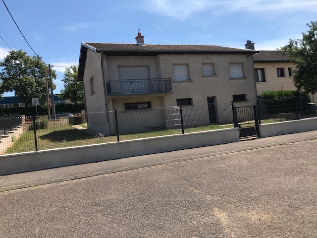 Location maison F5 Commercy - Photo 2