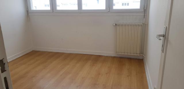 Location appartement T4 Aubervilliers - Photo 8