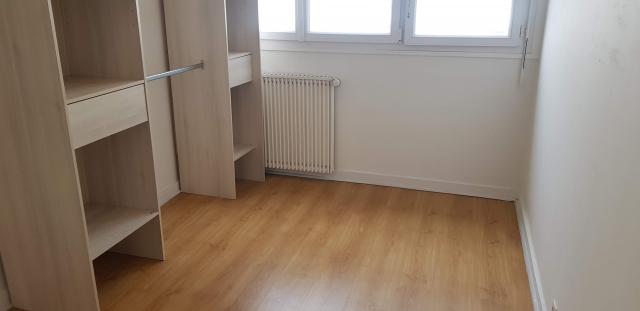 Location appartement T4 Aubervilliers - Photo 9