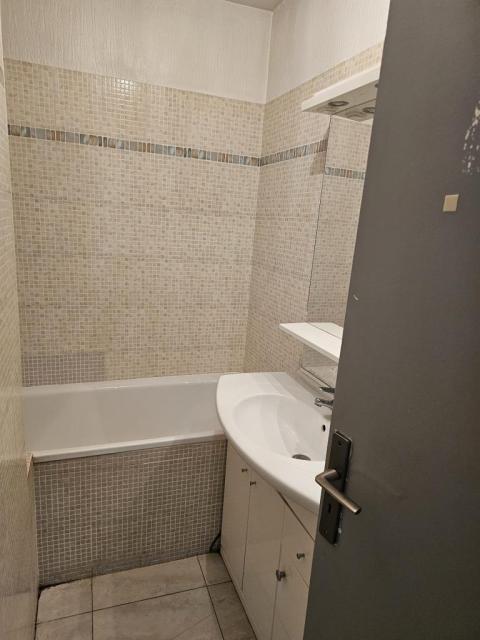 Location appartement T3 Nimes - Photo 3