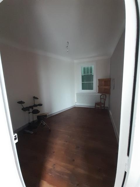 Location maison F6 Belesta - Photo 5