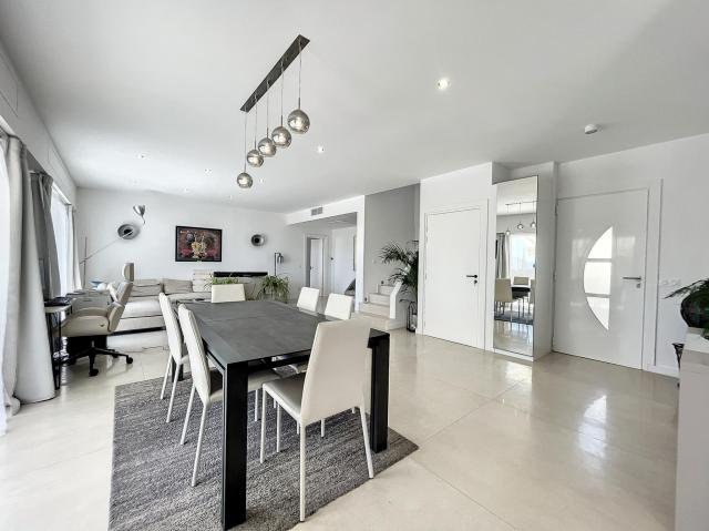 Location maison F6 Mougins - Photo 3