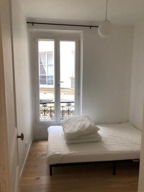 Location appartement T4 Paris 10 - Photo 7