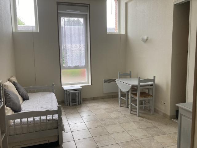 Location studio St Denis en Val - Photo 2