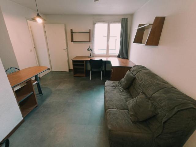 Location studio St Etienne - Photo 5