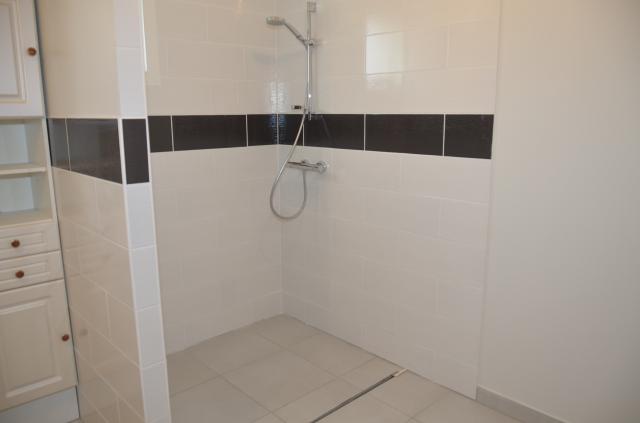 Location appartement T4 Le Chambon Feugerolles - Photo 4