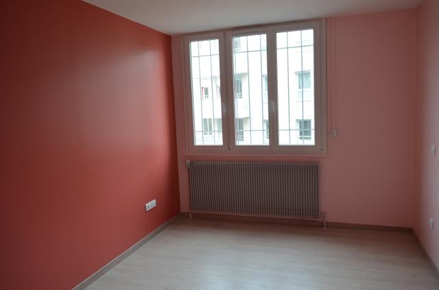Location appartement T4 Le Chambon Feugerolles - Photo 5