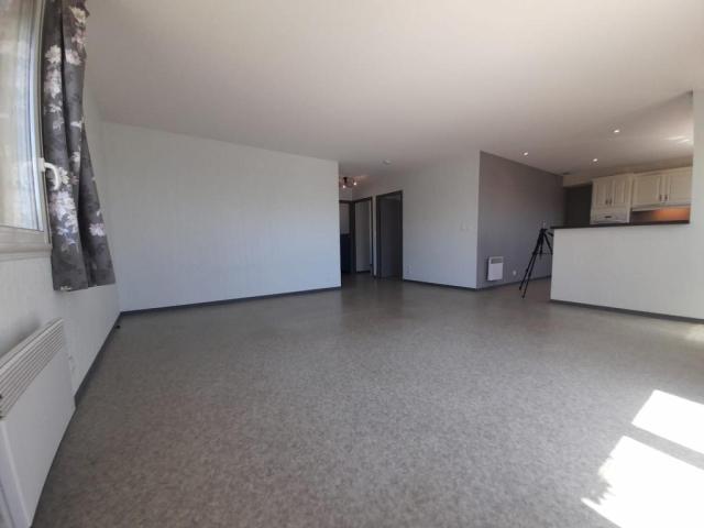Location maison F6 Tresserre - Photo 4