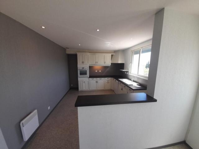 Location maison F6 Tresserre - Photo 6
