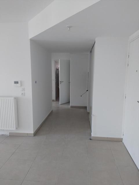 Location appartement T3 Pelissanne - Photo 4