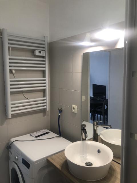 Location appartement T2 Marseille 05 - Photo 5