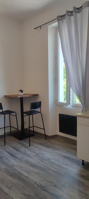 Location studio Marseille 15 - Photo 4