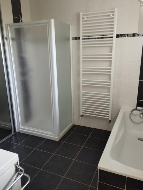 Location maison F5 Amberieux en Dombes - Photo 3