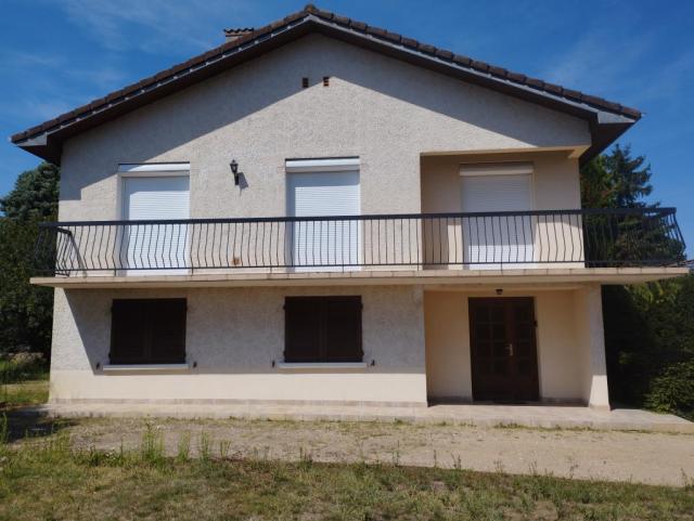Location maison F5 Amberieux en Dombes - Photo 4