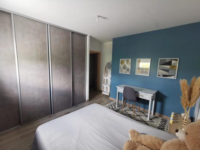 Location studio Montreuil Juigne - Photo 2