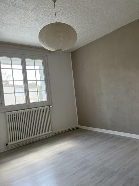 Location maison F4 Castres - Photo 7