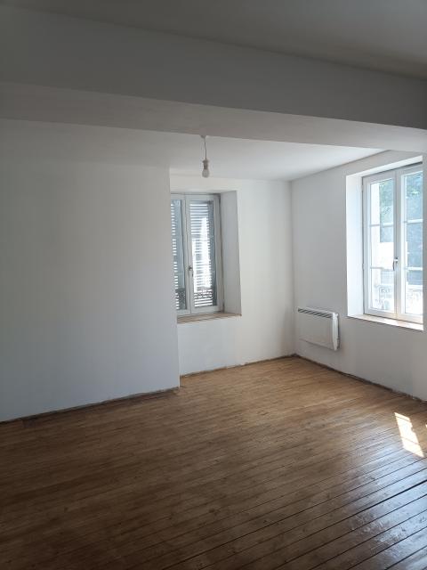 Location appartement T3 Mervans - Photo 2