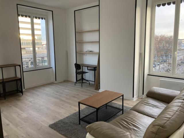 Location appartement T2 Lyon 3 - Photo 3