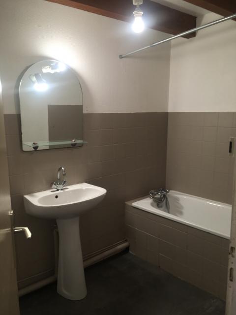 Location appartement T4 St Nicolas de Port - Photo 2