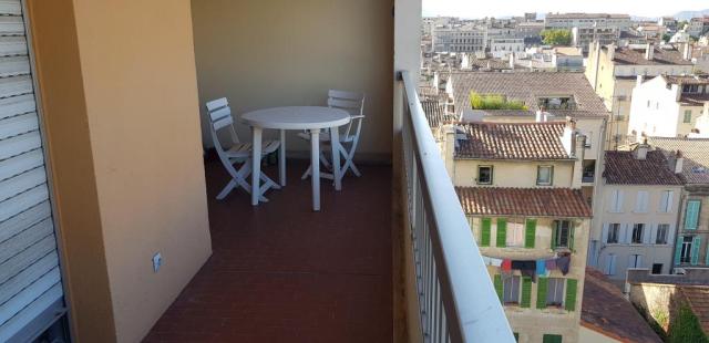 Location appartement T3 Marseille 01 - Photo 8