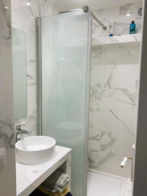 Location appartement T4 Levallois Perret - Photo 3