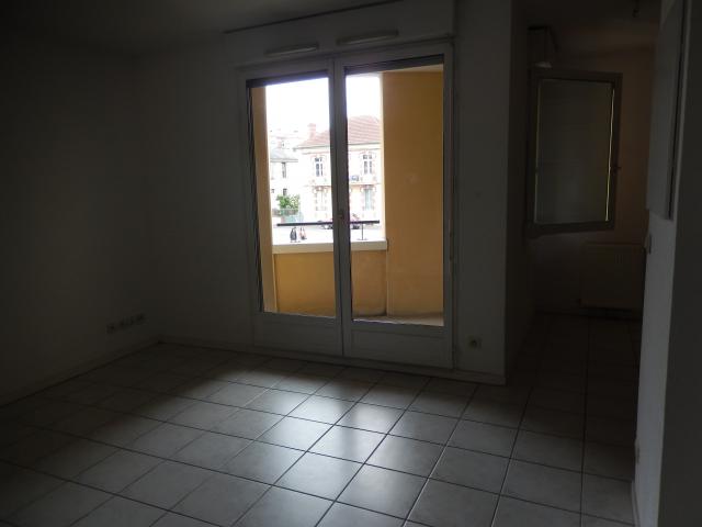 Location appartement T3 Tarbes - Photo 2