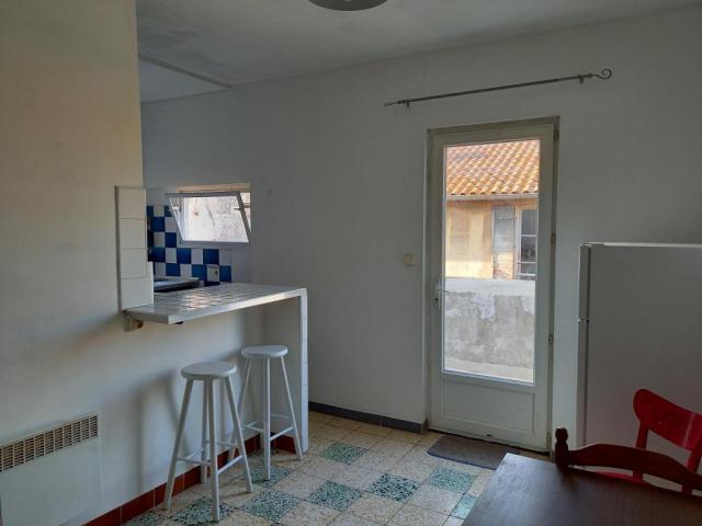 Location maison F4 Arles - Photo 2