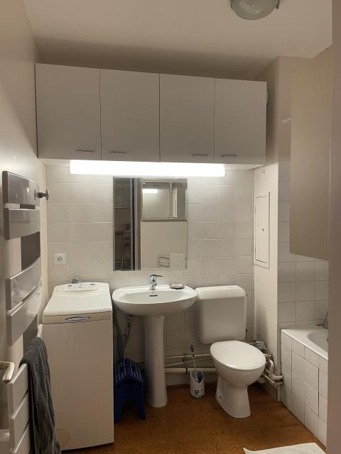 Location studio Lyon 8 - Photo 7