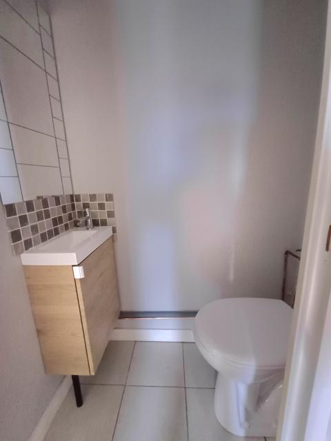 Location appartement T4 Saintes - Photo 5