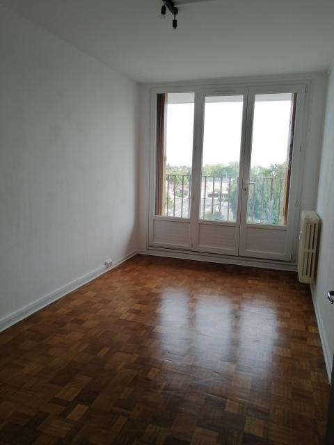 Location appartement T4 Poitiers - Photo 3