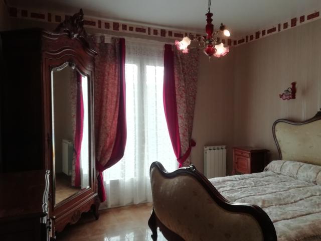 Location maison F4 Ayguesvives - Photo 3