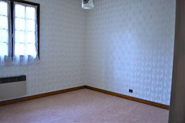 Location maison F4 St Julien l'Ars - Photo 4