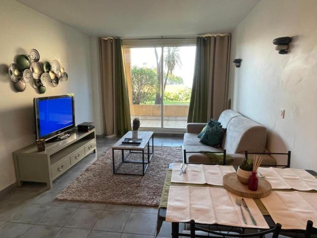 Location appartement T2 Theoule sur Mer - Photo 2