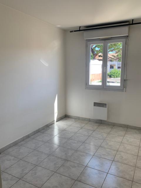 Location appartement T2 St Laurent du Var - Photo 2