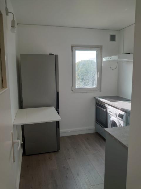 Location appartement T5 Evry - Photo 4