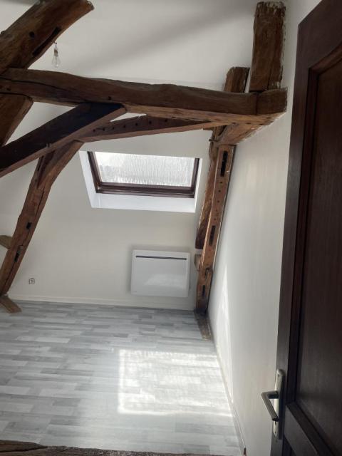 Location appartement T3 Villeneuve la Guyard - Photo 5
