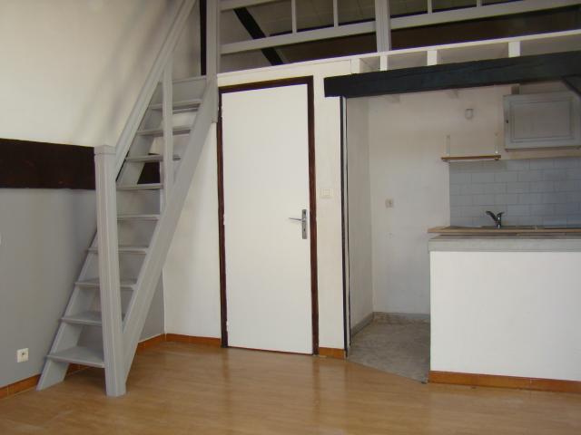 Location appartement T2 Cadolive - Photo 3