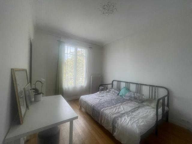 Location appartement T3 Villeneuve le Roi - Photo 5