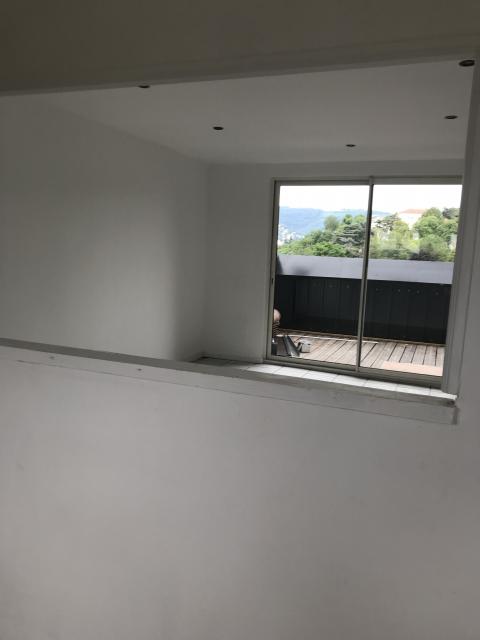 Location appartement T4 St Etienne - Photo 3