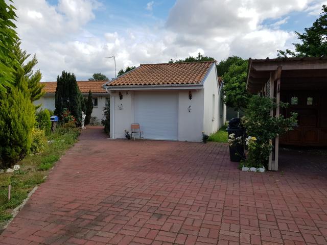 Location maison F6 Merignac - Photo 2