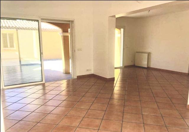 Location maison F5 Fourques - Photo 3