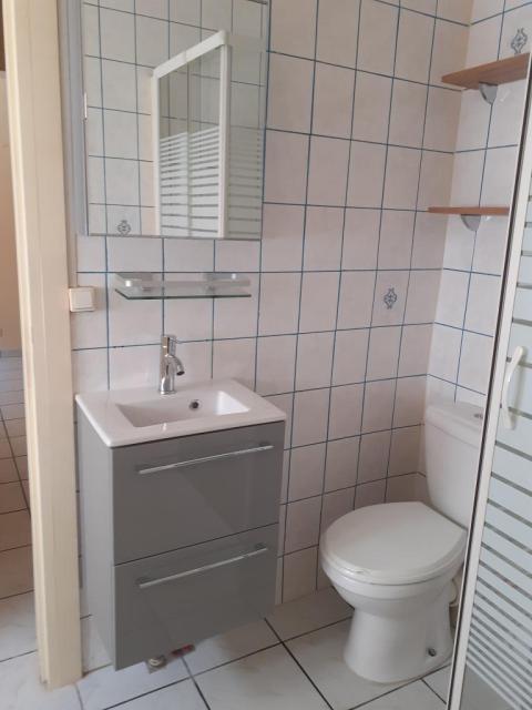 Location appartement T2 Villeneuve les Beziers - Photo 2