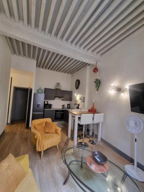 Location appartement T3 Pezenas - Photo 1