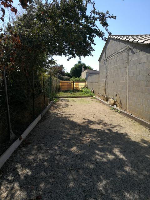 Location maison F6 Vauvert - Photo 2