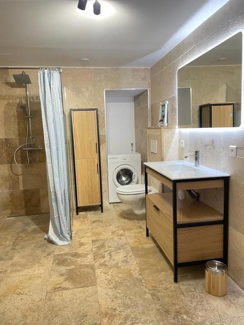 Location appartement T2 Eyguieres - Photo 3