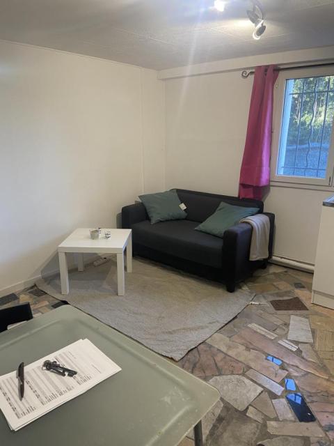 Location appartement T1 La Penne sur Huveaune - Photo 6