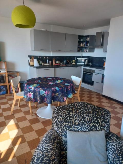 Location appartement T2 Marseille 04 - Photo 2
